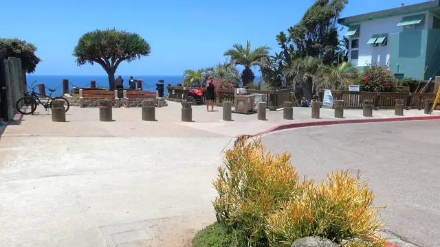 The plaza at D Street Viewpoint Park, with benches and ocean views