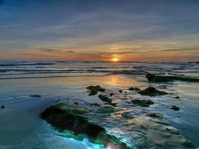 Low tide on the reef at Swami's at sunset